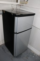 Small Refrigerator Freezer Combo