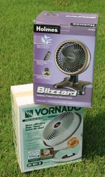 2 Tabletop Fans Holmes & Vornado. (D-26)