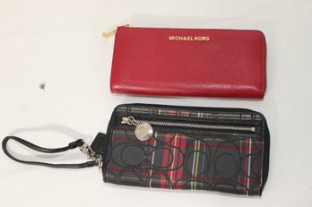 Michael Kors And Coach Wallets (E-31)