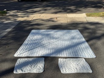 Full/Queen Size Bedding (B-1)