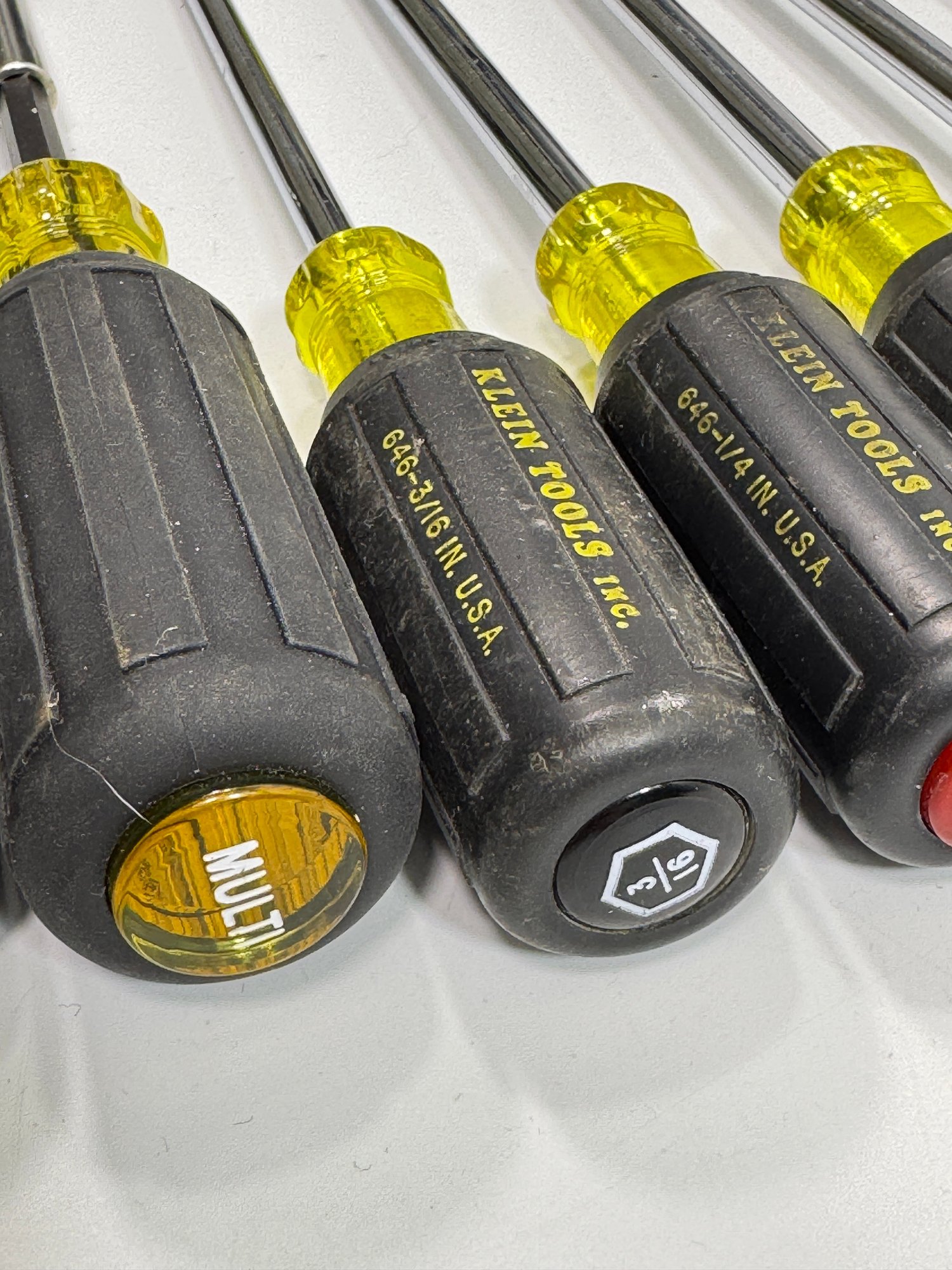 Klein Tools Cushion Grip Nut Driver Set #6972 | Auctionninja.com