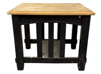 Wooden End Table - Needs Repair & Refinishing