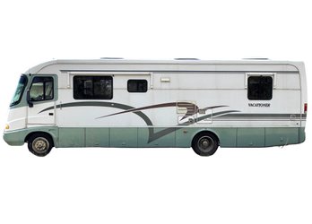 2000 Holiday Rambler Vacationer Class A Motorhome With Ford 6.8 L V-10 Gas Engine