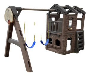 Step 2 Naturally Playful Adventure Lodge Swing Set