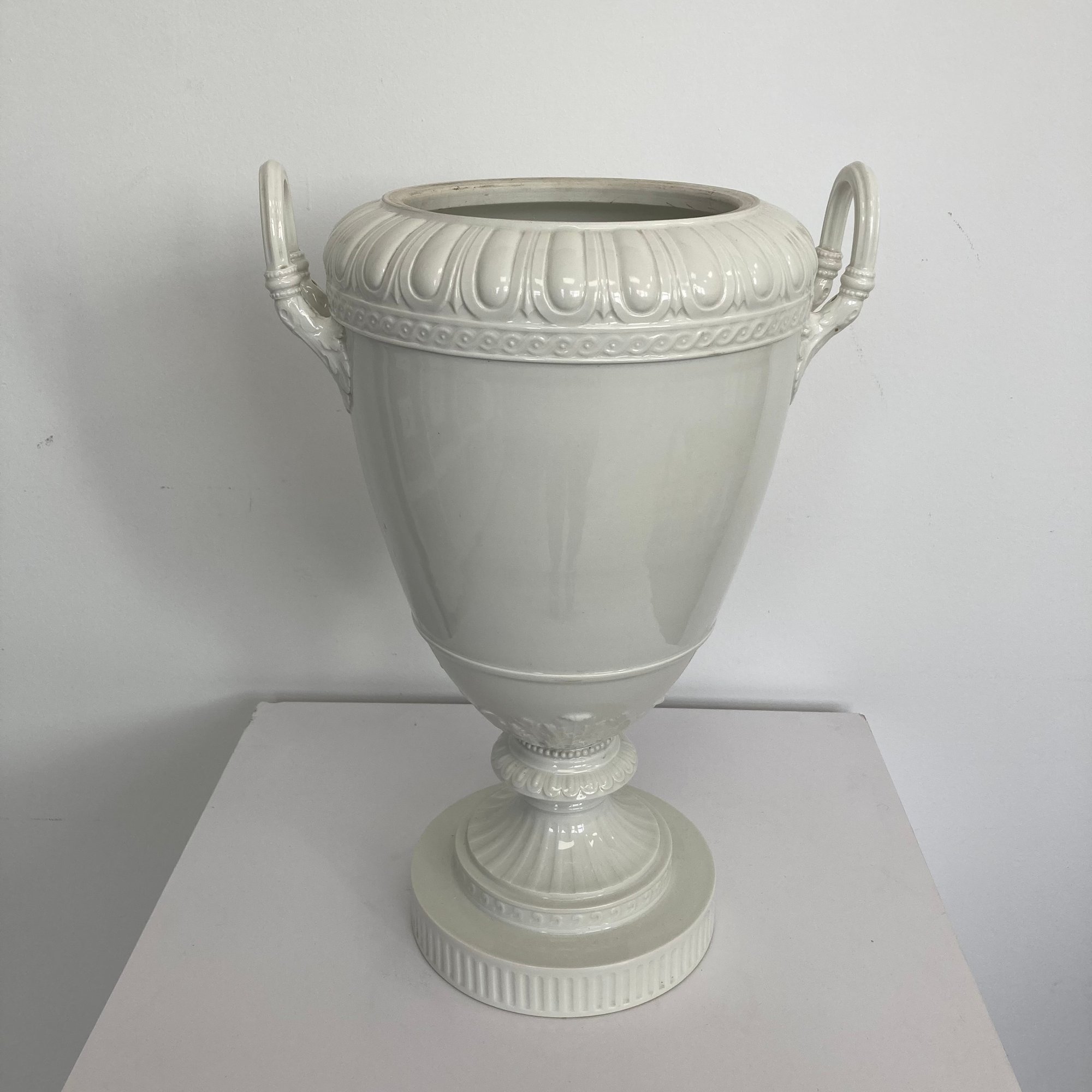 Sèvres Porcelain Watteau Scene Ormolu Cobalt Blue Urns Vases 19th Century Pair