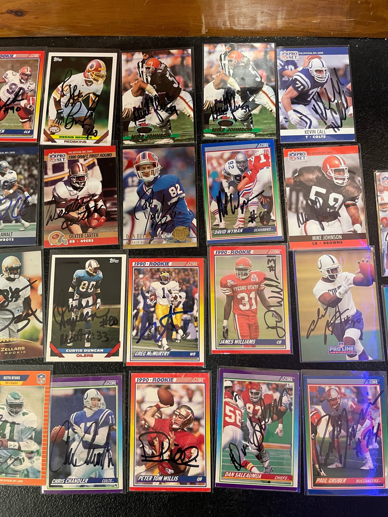 50 AUTOGRAPHED SPORTS CARDS #5301 | Auctionninja.com