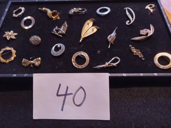 Large Goldtone Brooch Lot