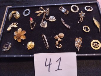 Large Goldtone Brooch Lot