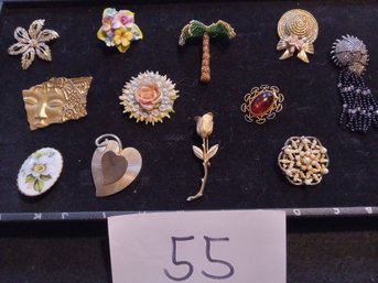 Mixed Larger Brooch Lot