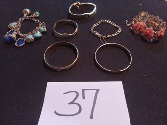 DESIGNER & VINTAGE BRACELET LOT