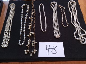 FAUX PEARL NECKLACE LOT