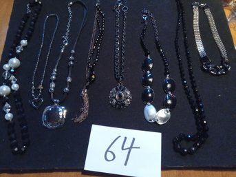 BLACK & SILVER NECKLACE LOT