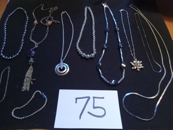 SILVERTONE MIXED JEWELRY LOT