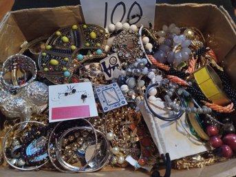 OVER 6 POUNDS UNSEARCHED ESTATE JEWELRY