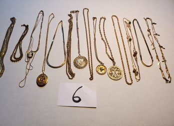 GOLDTONE NECKLACE LOT