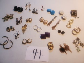 25 PAIR PIERCED EARRINGS