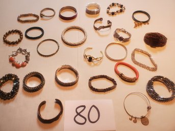 MIXED BRACELET LOT
