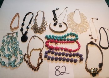 MIXED CHOKER LOT