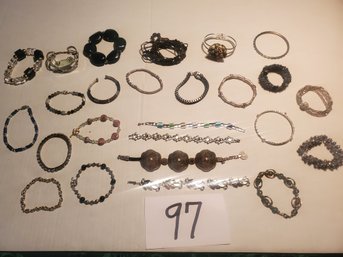 ASSORTED BRACELET LOT
