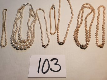 FAUX PEARL NECKLACE LOT