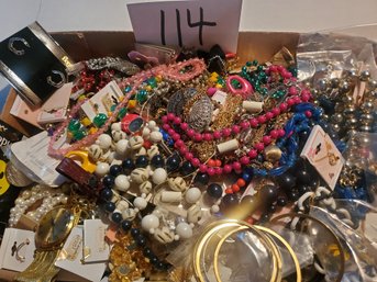 OVER 6 POUNDS UNSEARCHED ESTATE JEWELRY