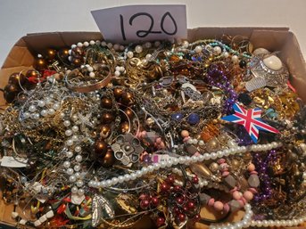 OVER 10 POUNDS UNSEARCHED ESTATE JEWELRY!!! HAVE FUN!!!!!