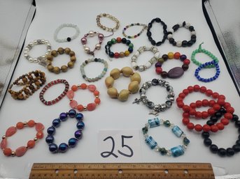 MIXED BRACELET LOT