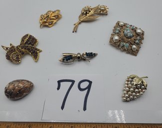 DESIGNER BROOCH LOT