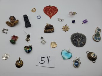 MIXED PENDANT LOT 25 PCS