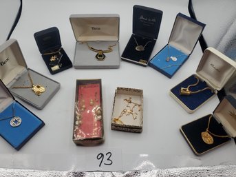 BOXED NECKLACE LOT