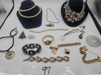 DESIGNER JEWELRY LOT (MONET, BSK, LIA SOPHIA, LISNER, VERA WANG, KRAMER)