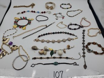 MIXED BRACELET LOT