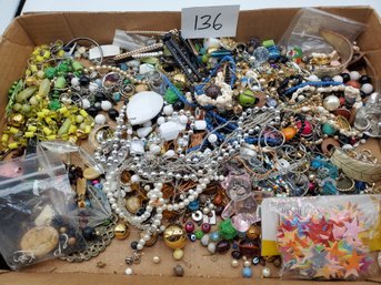 4 POUNDS BROKEN JEWELRY FOR CRAFTING