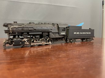 HO SCALE STEAM ENGINE - READING 168