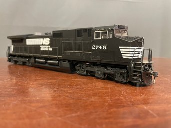 KATO HO SCALE C44-9W NORFOLK SOUTHERN  2745 LENZ DCC