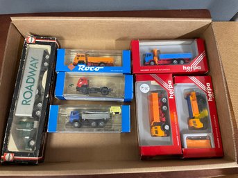 LOT OF 7 HO SCALE VEHICLES IN BOXES - HERPA/ROCO