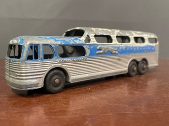 TOOTSIETOY GREYHOUND BUS