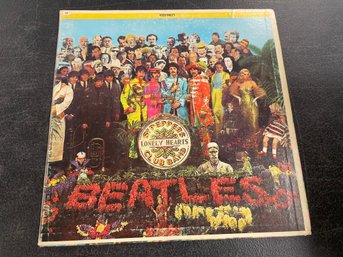 THE BEATLES: SGT PEPPER