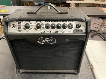 PEAVEY VYPYR VIP-1 AMP W/MODELING EFFECTS