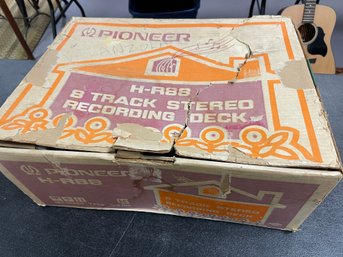 PIONEER HR88 8 TRACK PLAYER IN BOX