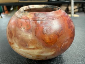SAGGAR POTTERY VASE ANNIE L