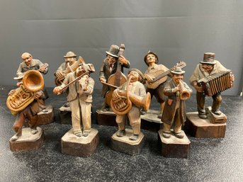 LOT OF 9 CARVED WOODEN MUSICIANS - MADE IN ITALY