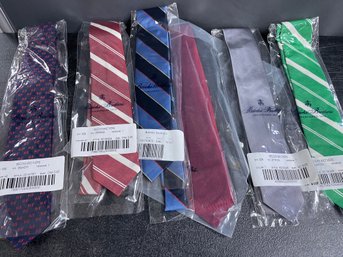 NEW IN PKG - LOT OF BROOKS BROTHERS TIES