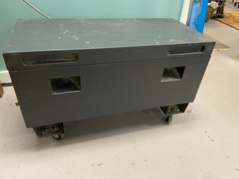 TRINITY ROLLING METAL TOOL CHEST - LOCKING