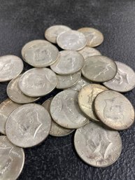 SILVER KENNEDY HALF DOLLARS
