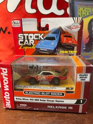 SLOT CAR - STOCK CAR LEGENDS - BOBBY ALLISON 1969 DODGE DAYTONA 22