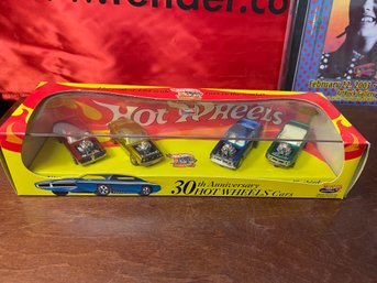 HW 30TH ANNIVERSARY HOT WHEELS 4 CAR SET