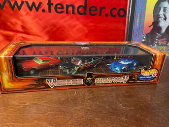 HOT WHEELS 3 CAR SET - VOODOO HIGHWAY
