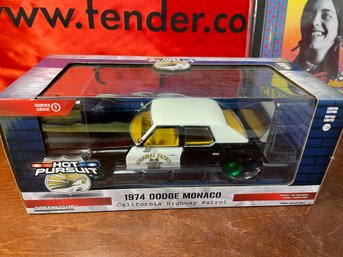 GREENLIGHT 1/24 CHP CALIFORNIA HIGHWAY PATROL 1974 DODGE MONACO