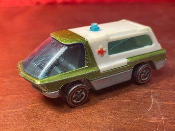 1971 REDLINE AMBULANCE HOT WHEELS